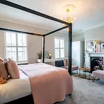 46 Nunnery Lane Holiday home *