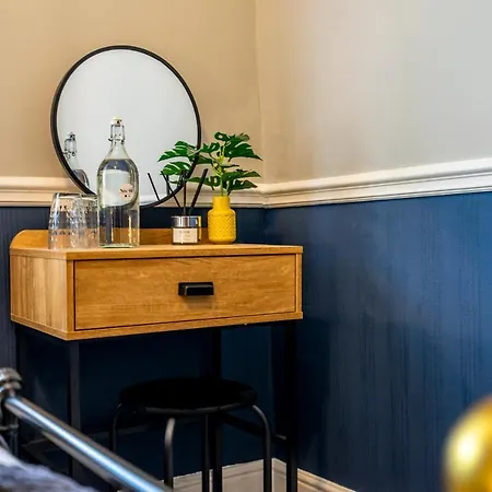 46 Nunnery Lane * York