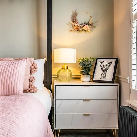 Semesterbostad 46 Nunnery Lane *