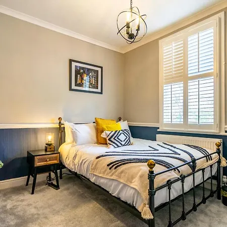 46 Nunnery Lane Semesterbostad York